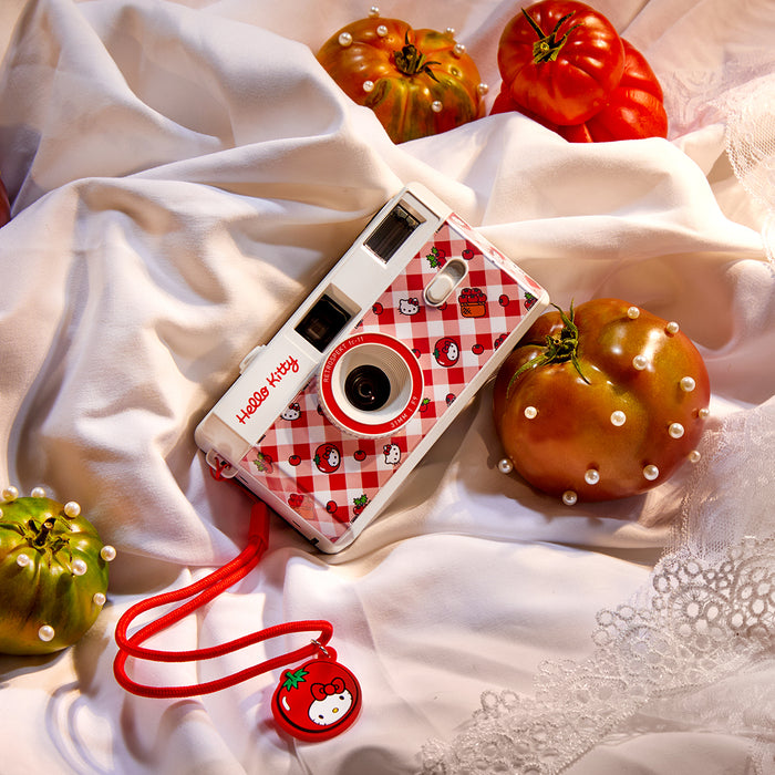 Hello Kitty Tomatoes 35mm Camera Electronic RETROSPEKT