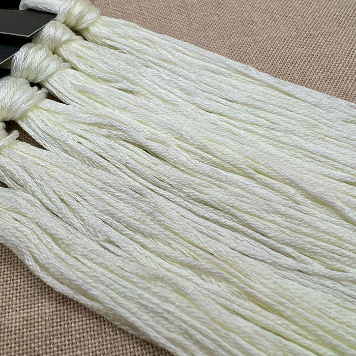 Roxy Floss Collection 8yd Lemon Chiffon