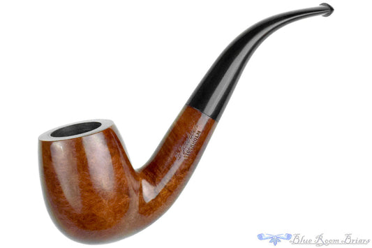 Blue Room Briars is proud to present this B. Jacobsen Stockholm Bent Billiard Estate Pipe