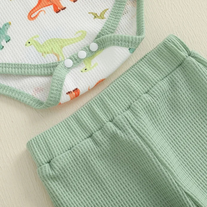 BABY DINO Outfit with Beanie