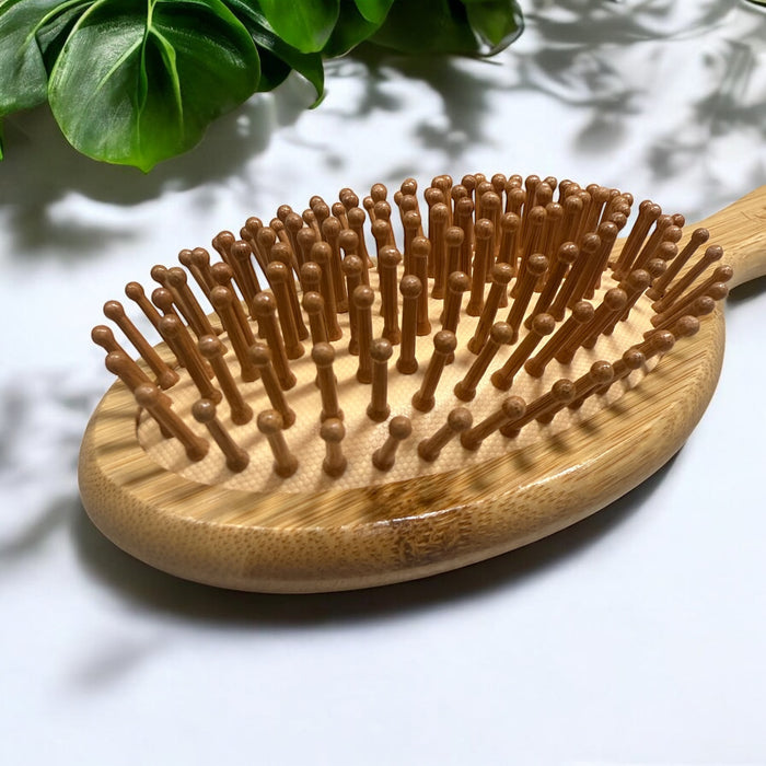 Bamboo Hairbrush for Curly & Ethnic Hair – Anti-Static, Detangling, Scalp Massage, Eco-Friendly