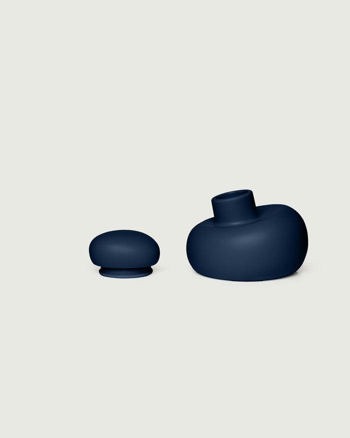 Blackberry::Bubble Cap  blue  front diagonal