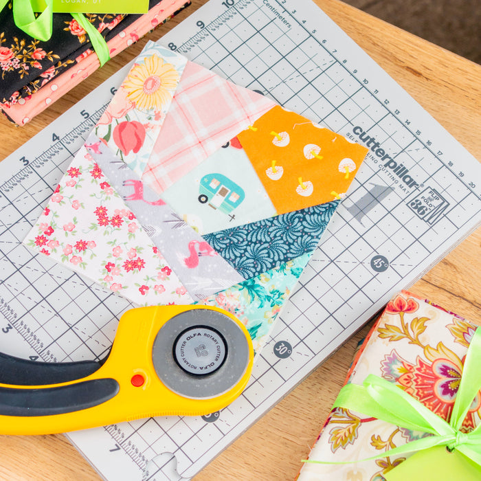 CutterPillar Flip & Fold Mini