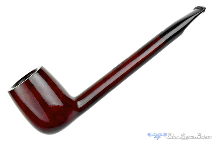 Blue Room Briars is proud to present this Davidoff 202 Canadian Estate Pipe