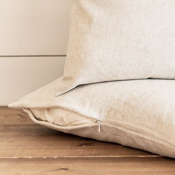 Fall Pillow Cover // Plaid + Pumpkins