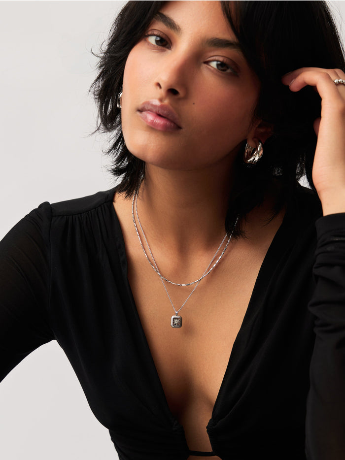 Star Ridge Birthstone Pendant Necklace - Rainbow Moonstone/June Necklaces Missoma