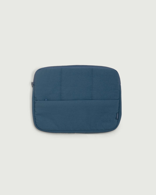 Blueberry::Laptop Sleeve  blue  front