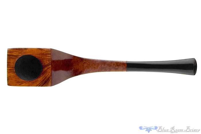 Blue Room Briars is proud to present this Larsen Handmade Super 115 Paneled Horn Sitter Estate Pipe