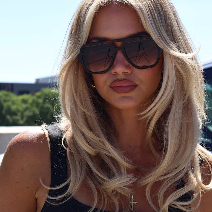 ashley smith wearing layton rich tort navigators