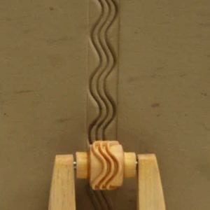 MRL-022 Wavy lines