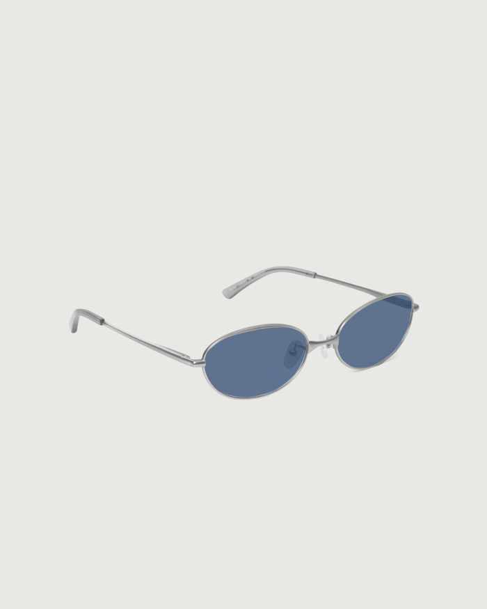 Robin Adaptive::Nia Eyeglasses Oval Silver metal front diagonal