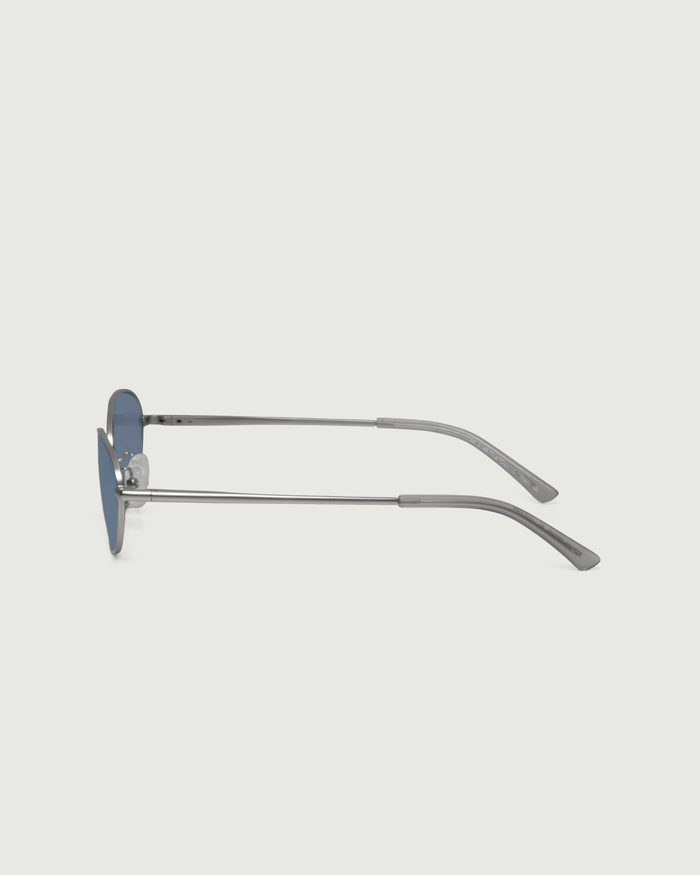 Robin Adaptive::Nia Eyeglasses Oval Silver metal side