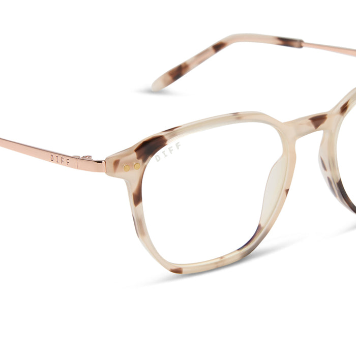 diff eyewear featuring the noel round prescription glasses with a cream tortoise frame detailed view