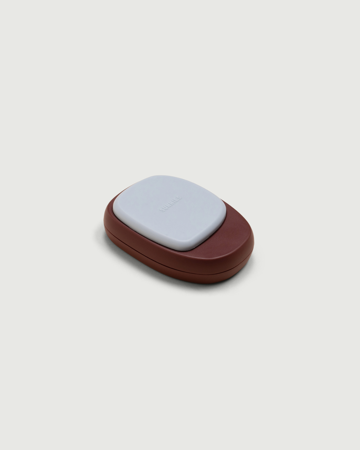 Beet::Repair Kit Cleaning and eyeglass repair kit Red  front diagonal