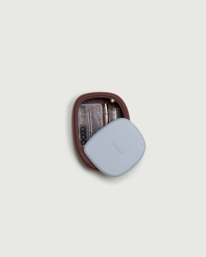 Beet::Repair Kit Cleaning and eyeglass repair kit Red  top