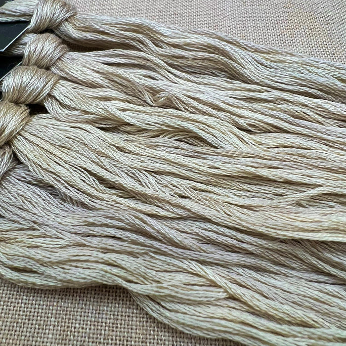 Roxy Floss Collection 8yd Oyster