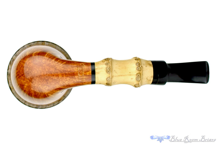 Blue Room Briars is proud to present this Sergey Cherepanov Pipe Calabash with Bamboo