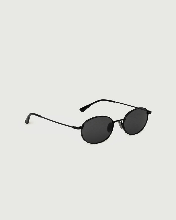 Charcoal::Sloane Sunglasses pilot Black metal front diagonal