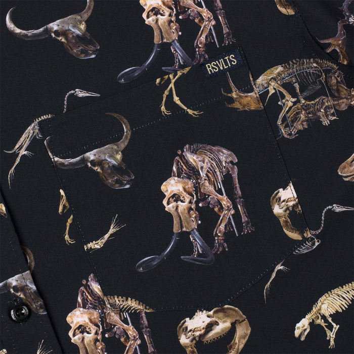 RSVLTS Smithsonian Short Sleeve Shirt Smithsonian's Natural History "Excavating History" – KUNUFLEX Short Sleeve Shirt Smithsonian's Natural History "Excavating History" – KUNUFLEX Short Sleeve Shirt