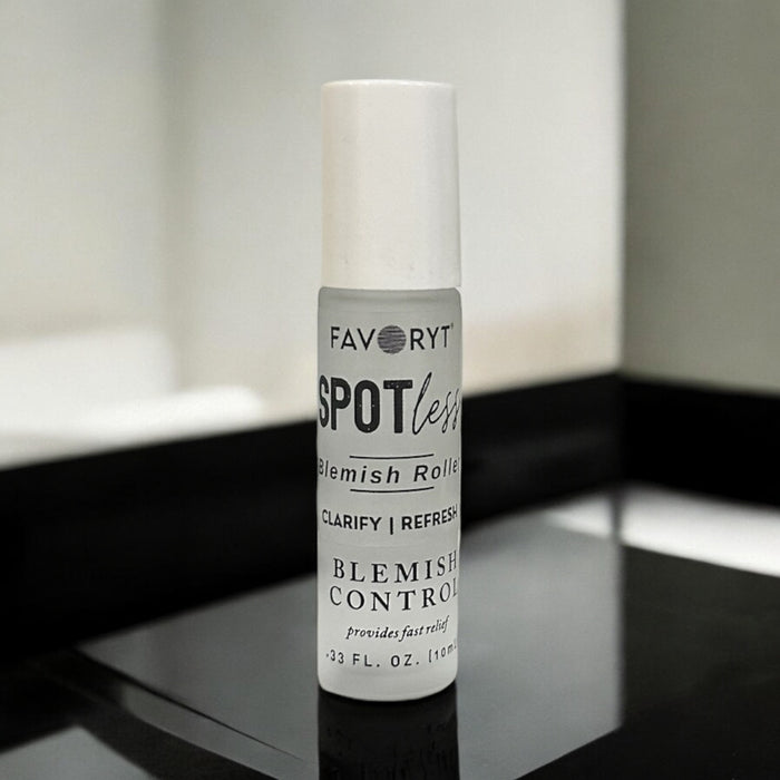 SPOTless Blemish Control Roller
