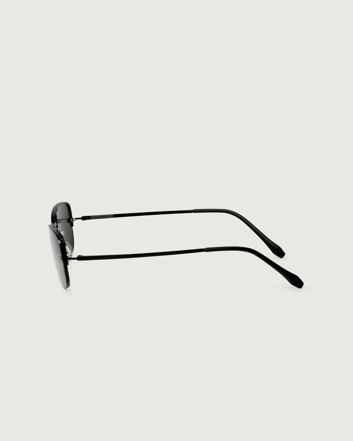 Charcoal::Stevie Sunglasses rectangle black metal side