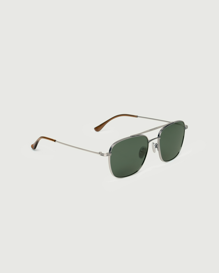 Silver::Val Sunglasses pilot silver metal front diagonal