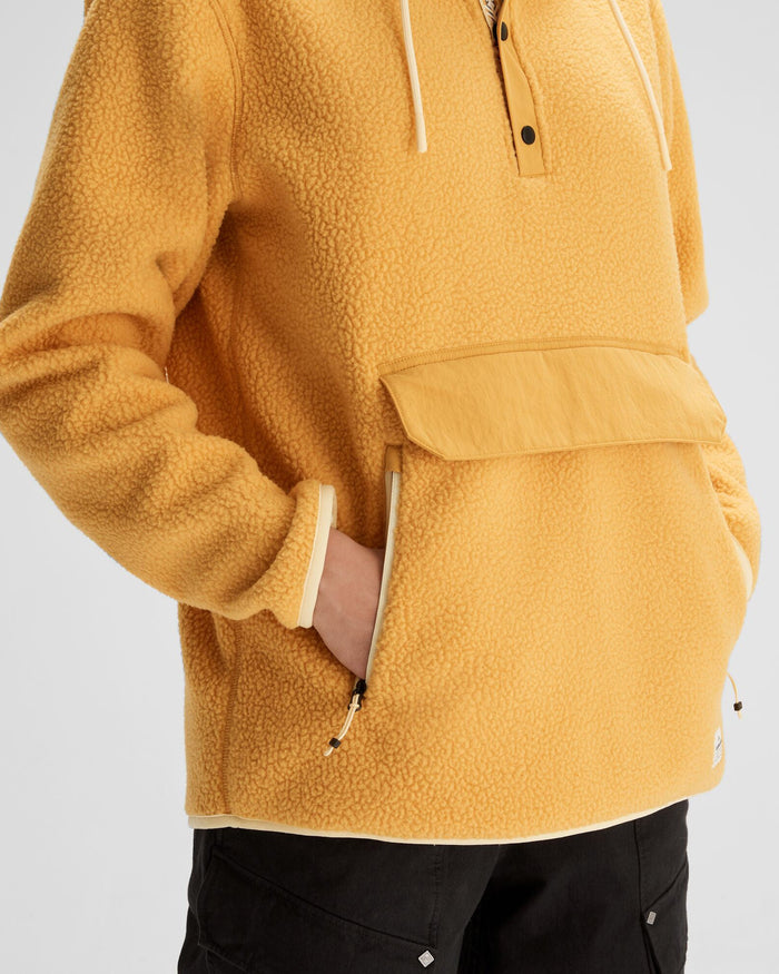 b0961_n08_co_z_high_pile_womens_hooded_pullover_e_1743632544000